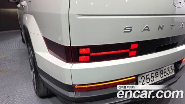 Hyundai Santa Fe 2024 — Photo 25/35