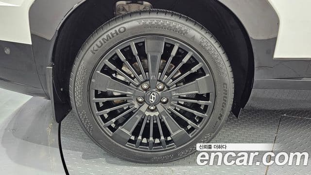 Hyundai Santa Fe 2023 — фото 4 из 20