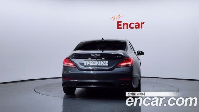 Genesis G70 2020 — ფოტო 18/36
