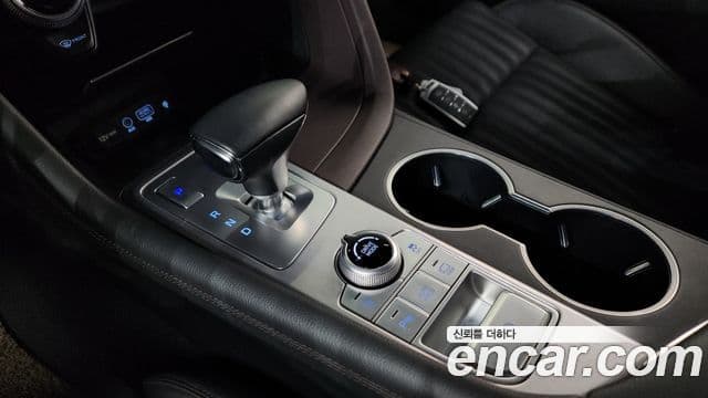 Genesis G70 2020 — ფოტო 19/36