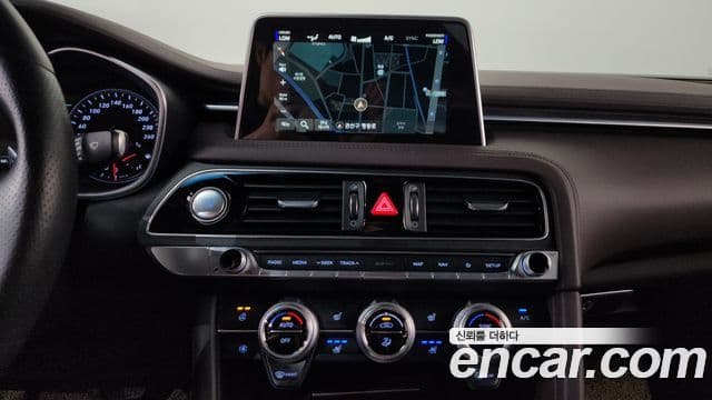 Genesis G70 2020 — ფოტო 2/36