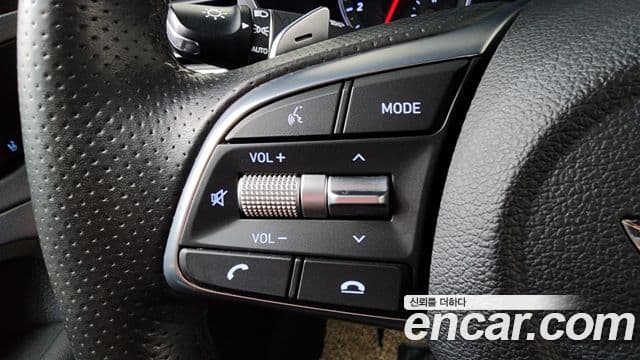 Genesis G70 2020 — ფოტო 23/36