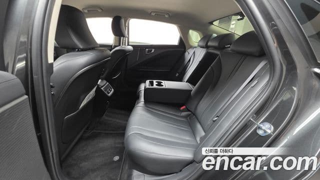 Kia K8 2025 — Şəkil 12/20