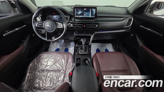 Kia Seltos 2019 — ფოტო 7/20