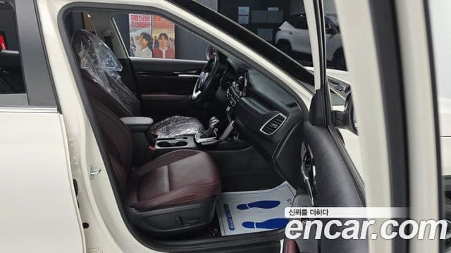 Kia Seltos 2019 — ფოტო 18/20