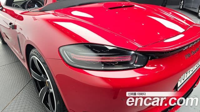 Porsche 718 Boxster 2020 — Photo 27/33