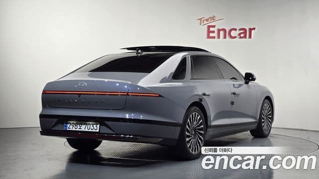 Hyundai Grandeur 2023 — Şəkil 2/20