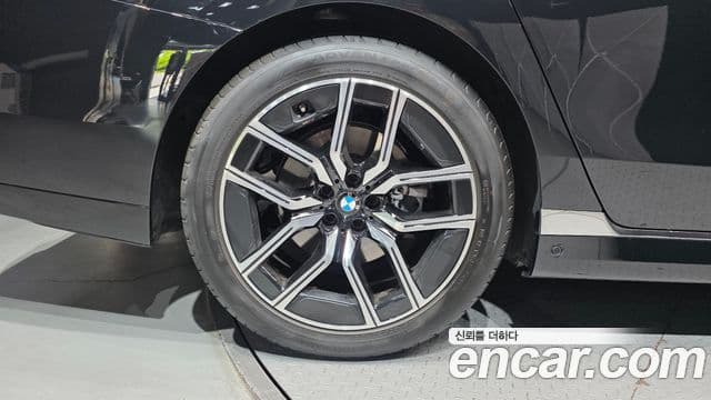 BMW 7 Series 2025 — фото 5 из 20
