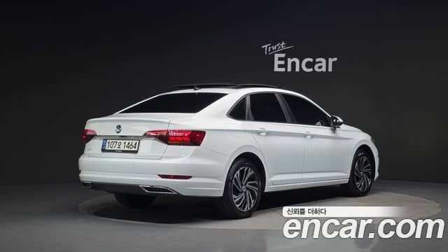 Volkswagen Jetta, 2021