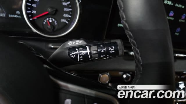 Kia Carnival 2022 — фото 20 из 20