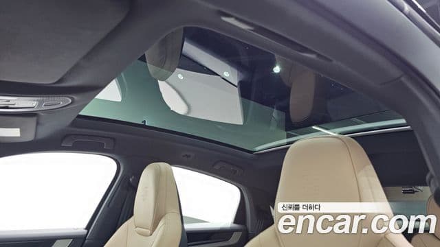 Porsche Cayenne 2025 — фото 14 из 20