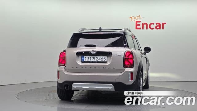 Mini Cooper Countryman 2023 — ფოტო 4/20