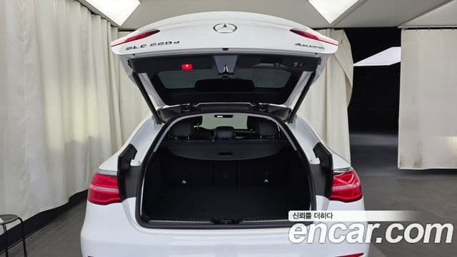 Mercedes-Benz GLC-Class 2018 — Şəkil 20/20