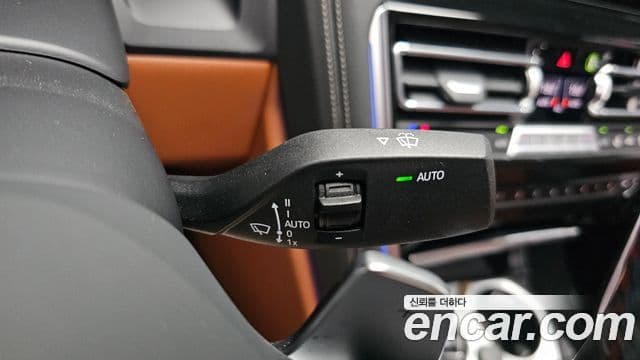 BMW 8 Series 2024 — Şəkil 18/20