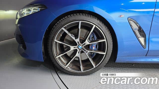 BMW 8 Series, 2020