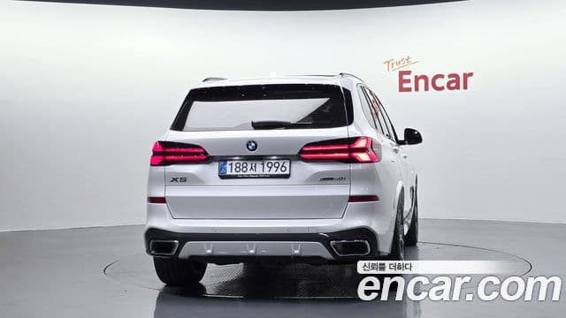 BMW X5 2025 — Photo 9/34