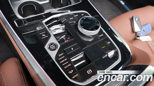BMW X5 2025 — Photo 10/34