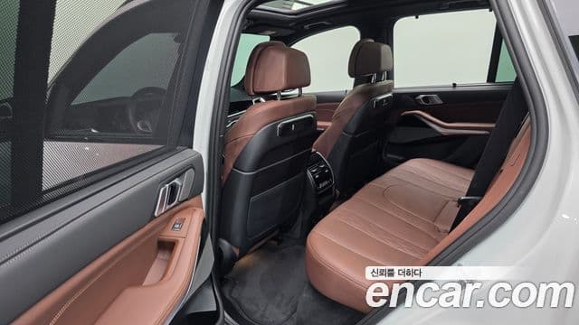 BMW X5 2025 — Photo 8/34