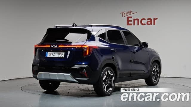 Kia Seltos 2024 — ფოტო 2/20