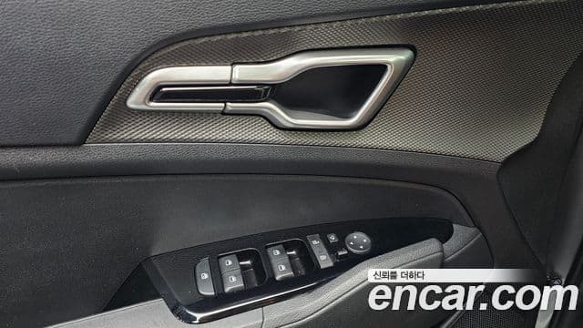 Kia Sportage 2022 — Şəkil 17/20