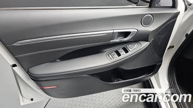 Hyundai Sonata Hybrid 2021 — ფოტო 10/34
