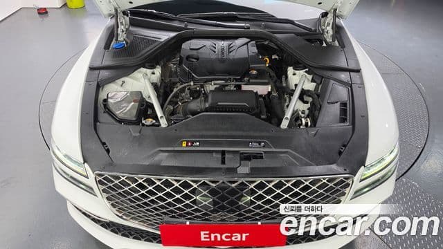 Genesis Electrified G80 2022 — ფოტო 6/20
