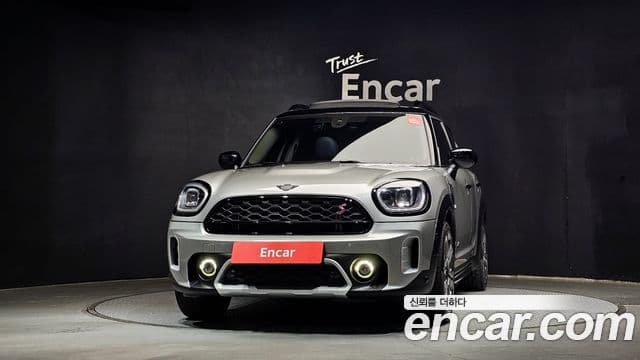 Mini Cooper S Countryman 2023 — Фото 3/20
