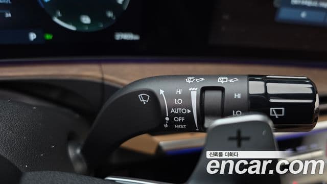 Hyundai Santa Fe 2024 — фото 20 из 20