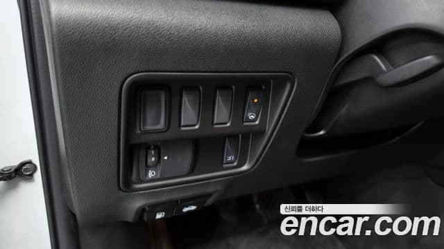Renault Samsung QM6 2020 — ფოტო 15/32