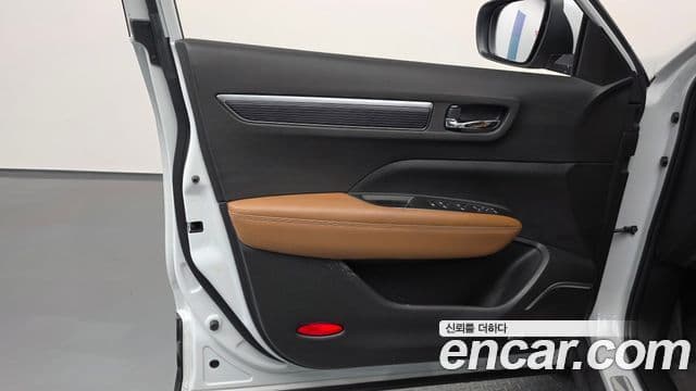 Renault Samsung QM6 2020 — ფოტო 27/32