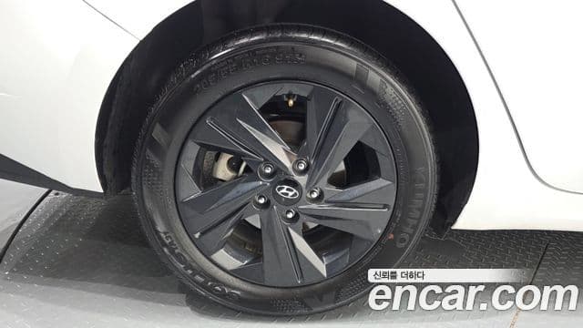Hyundai Avante 2023 — фото 5 из 20