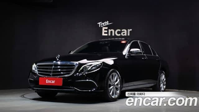 Mercedes-Benz E-Class, 2020