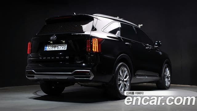 Kia Sorento 2020 — Фото 2/20