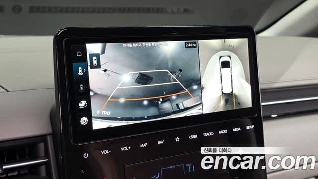 Hyundai Staria 2023 — фото 13 из 20