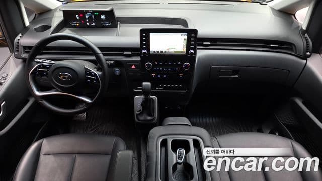 Hyundai Staria 2023 — фото 7 из 20