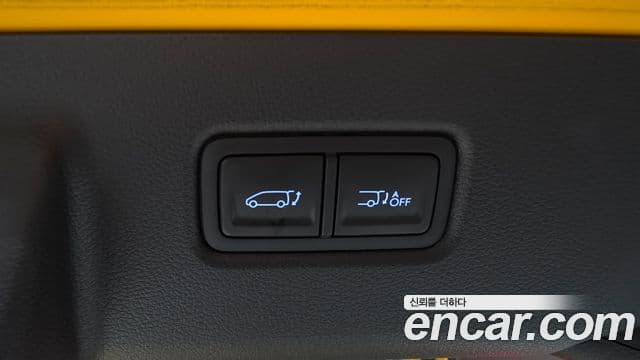Hyundai Staria 2023 — фото 20 из 20