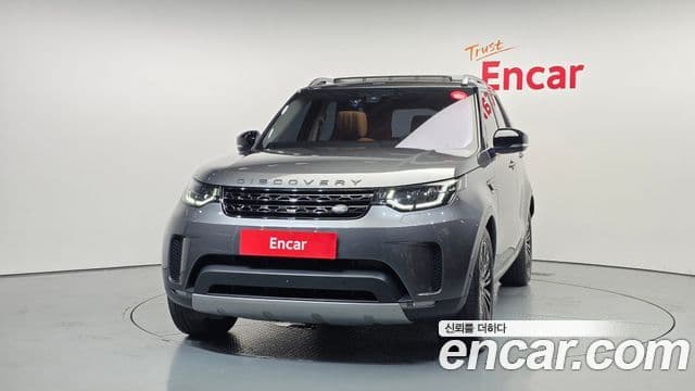 Land Rover Discovery 5 2019 — Фото 3/20