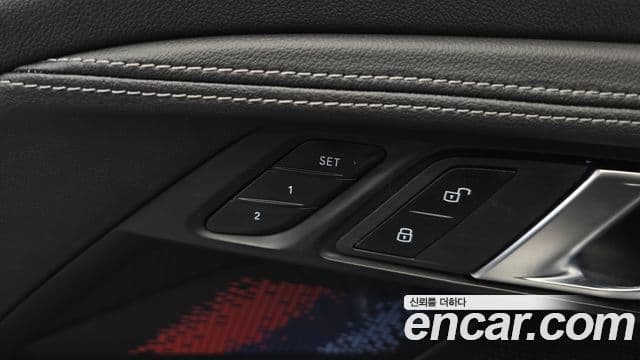 BMW M2 2025 — Photo 9/30