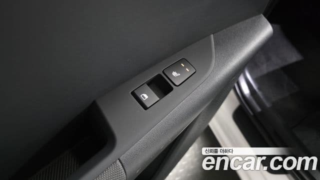 Kia Niro 2025 — ფოტო 19/20