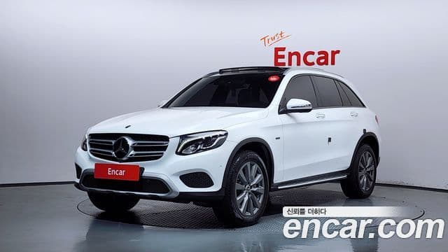 Mercedes-Benz GLC-Class 2018 — ფოტო 10/13