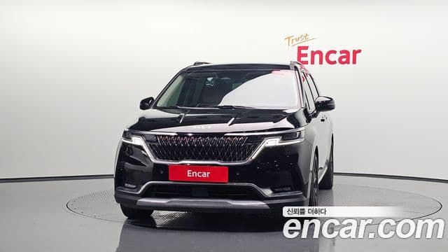 Kia Carnival 2021 — Фото 3/20