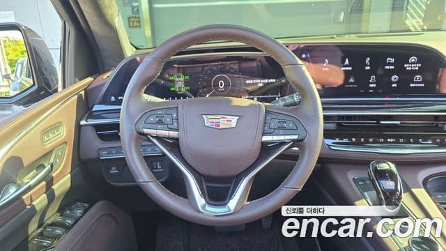Cadillac Escalade 2023 — Şəkil 13/20