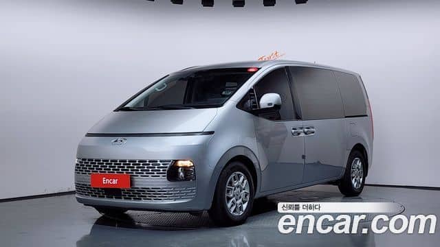 Hyundai Staria, 2022