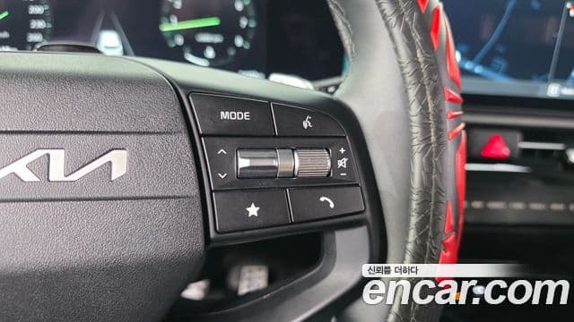 Kia Sportage 2025 — ფოტო 14/20