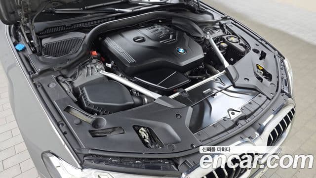 BMW 5 Series 2021 — фото 6 из 20