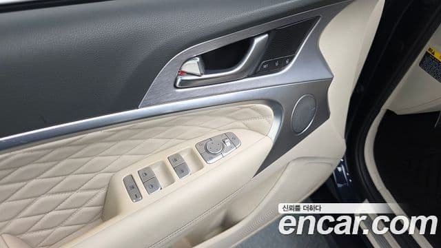 Genesis G70 2019 — Photo 39/39
