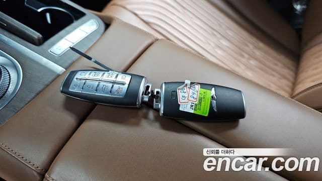 Genesis Electrified G80 2021 — Şəkil 17/20