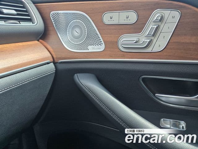 Mercedes-Benz GLE-Class 2020 — Şəkil 14/16