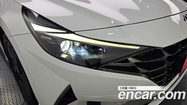 Hyundai The New Avante Hybrid 2021 — ფოტო 17/30