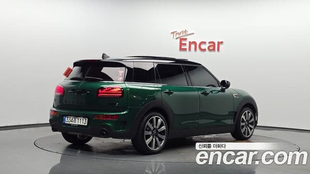 Mini Cooper S Clubman 2022 — Фото 2/20
